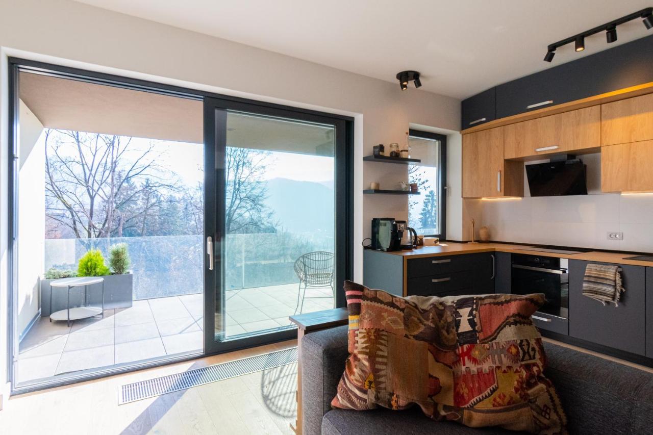 Mirador Bohemian Apt With Views Over Old Town And Tampa Mountain, Near Poiana Braşov Esterno foto