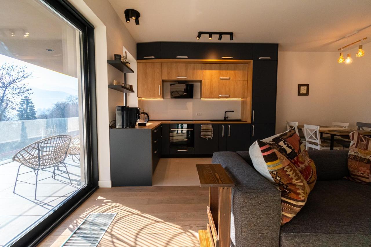 Mirador Bohemian Apt With Views Over Old Town And Tampa Mountain, Near Poiana Braşov Esterno foto